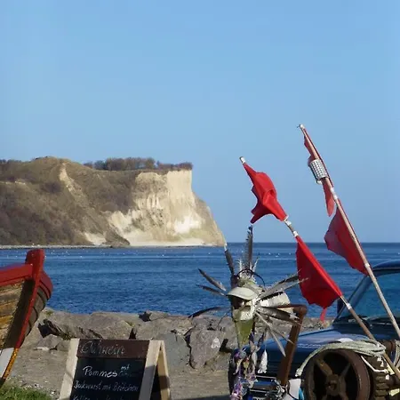 Strandhaus Lucky, Sauna, Garten, Kamin, Strandnah, Ladestation E-autos * Glowe